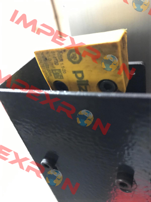 P/N: 524122 Type: PSEN 1.1p-22 Pilz